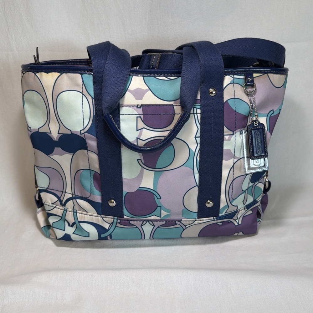 COACH Kyra Signature Hibiscus Handbag Tote Shoulder Bag 18844‎ READ